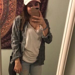 Meet your Posher, Lisey